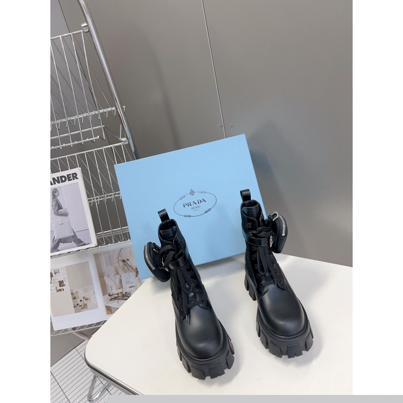 Pra*a boots